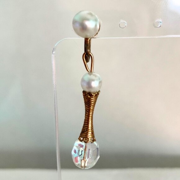 Vintage 60s Gold Tone Faux Pearl AB Crystal Drop Screw Back Clip Earrings Retro - Picture 2 of 8